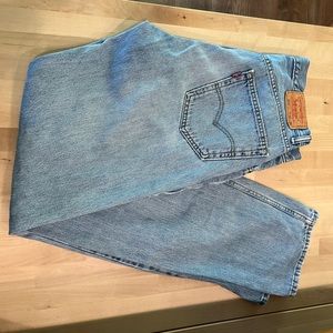 Men’s Light Wash 550 Levi’s Jeans